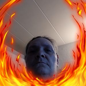 Meet your Posher, Alma